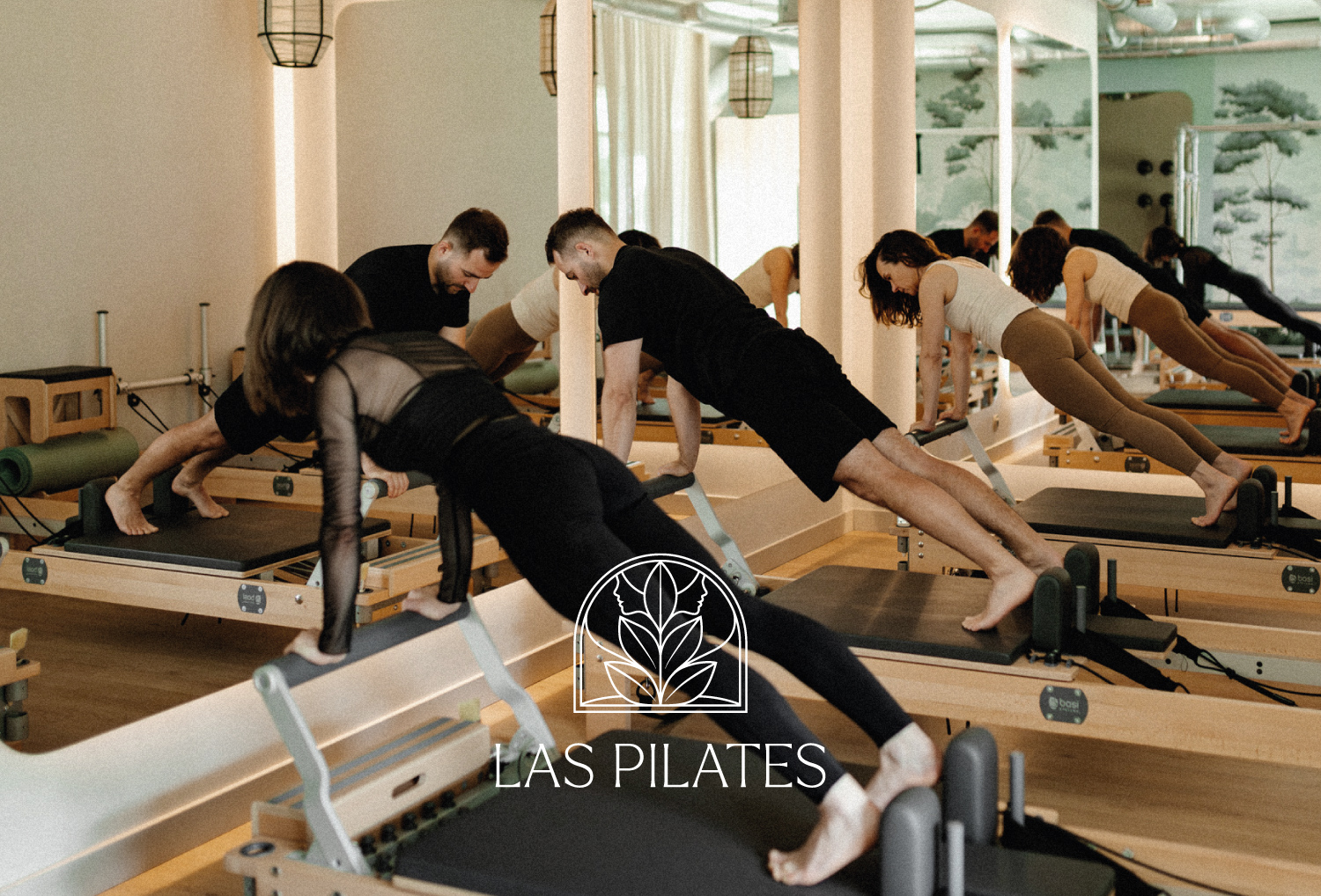 projekty graficzny logotypu las pilates