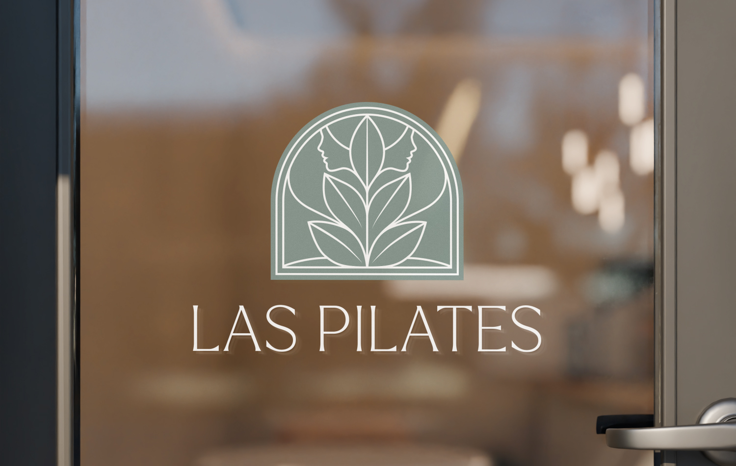Grafika promocyjna Las Pilates – elementy identyfikacji marki i layout